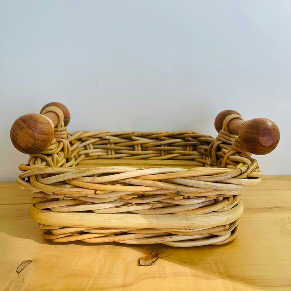 Vintage Woven Wicker Basket w/ Handles Wood Slats Bottom Decor Fruit Centerpiece - Picture 7 of 15